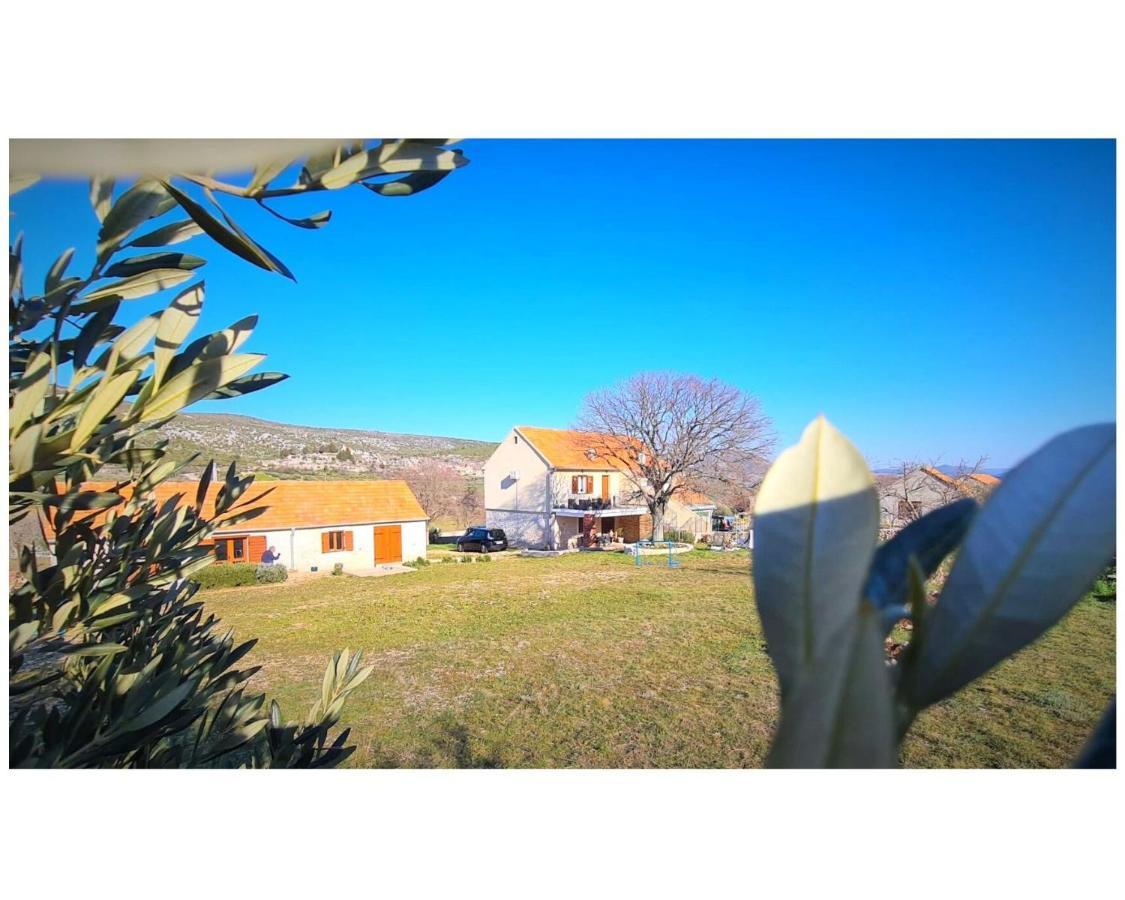 Holiday House Bleki Шибеник Экстерьер фото